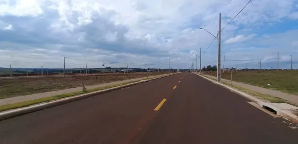 Terreno / Lote / Condomínio à venda, 306m² no Brazmadeira, Cascavel