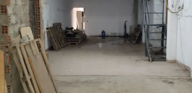Prédio Inteiro para venda ou aluguel, 300m² no Chácara Vitápolis, Itapevi