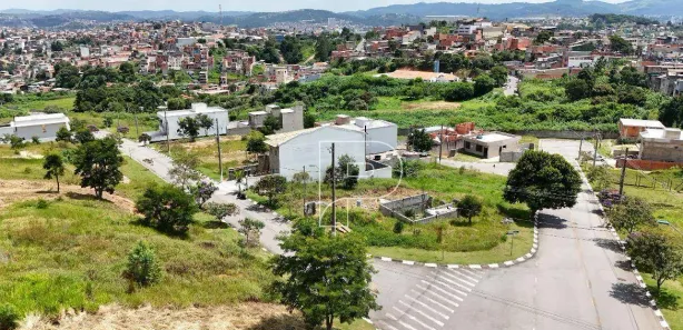 Terreno / Lote / Condomínio à venda, 200m² no Jardim Rosemary, Itapevi