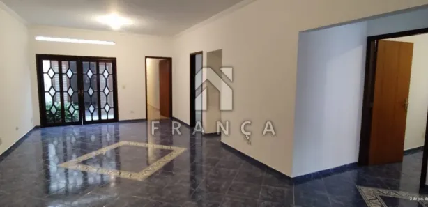 Casa com 3 Quartos para alugar, 220m² no Jardim Flórida, Jacareí