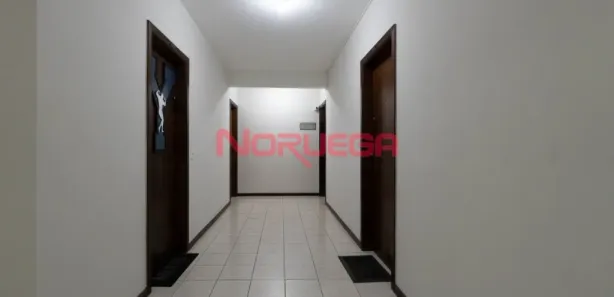 Conjunto Comercial / Sala para alugar, 67m² no Bacacheri, Curitiba