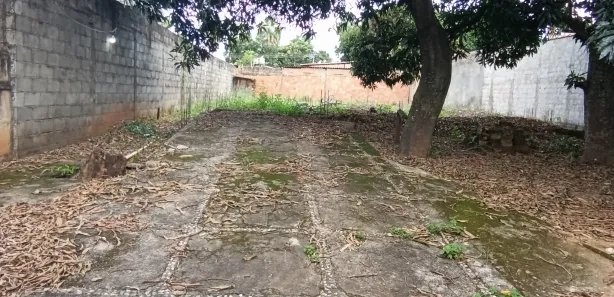 Terreno / Lote Comercial à venda, 484m² no Conjunto Vera Cruz, Goiânia