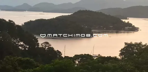 Casa de Condomínio com 4 Quartos à venda, 190m² no Ponta da Cruz, Angra dos Reis