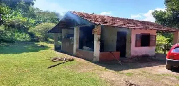 Fazenda / Sítio / Chácara com 3 Quartos à venda, 11000m² no , Rio Bonito