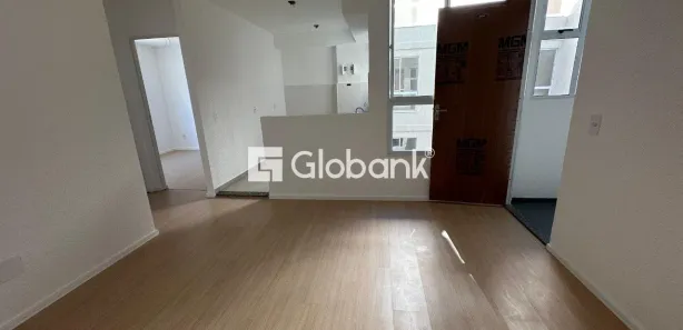 Apartamento com 2 Quartos para alugar, 45m² no São Geraldo, Montes Claros