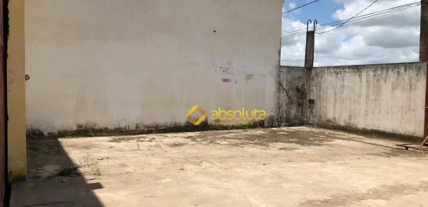 Galpão / Depósito / Armazém para alugar, 1800m² no Jaguaribe, Escada