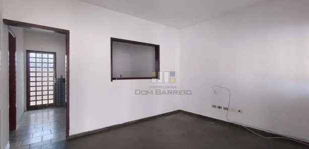 Casa com 2 Quartos para alugar, 160m² no Vila Menuzzo, Sumaré
