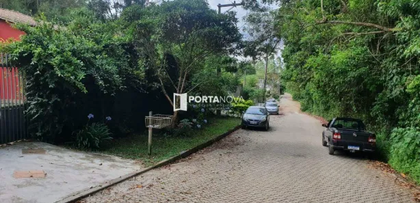 Fazenda / Sítio / Chácara com 2 Quartos à venda, 150m² no Jardim Vista Alegre, Embu das Artes