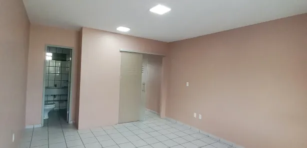 Loja / Salão / Ponto Comercial para alugar, 28m² no Lagoa Seca, Natal