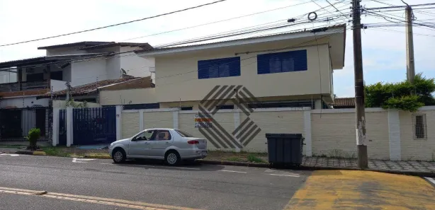 Sobrado com 3 Quartos para venda ou aluguel, 340m² no Jardim Santa Rosália, Sorocaba