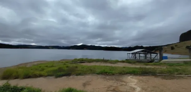 Fazenda / Sítio / Chácara com 2 Quartos para alugar, 50000m² no Espirito Santo, Paraibuna