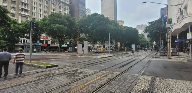 Conjunto Comercial / Sala para alugar, 85m² no Centro, Rio de Janeiro