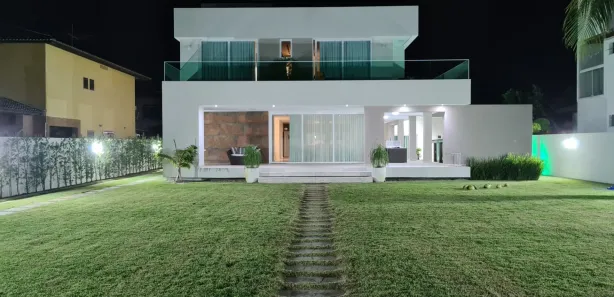 Casa de Condomínio com 4 Quartos à venda, 600m² no Busca Vida (Abrantes), Camaçari