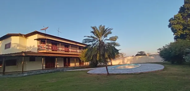 Casa com 5 Quartos à venda, 430m² no , Colina