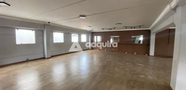 Conjunto Comercial / Sala para alugar, 200m² no Uvaranas, Ponta Grossa
