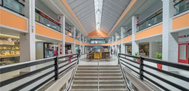 Prédio Inteiro à venda, 3840m² no Centro, Itatiba