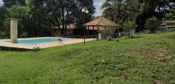 Fazenda / Sítio / Chácara com 3 Quartos à venda, 8500m² no Centro, Florestal
