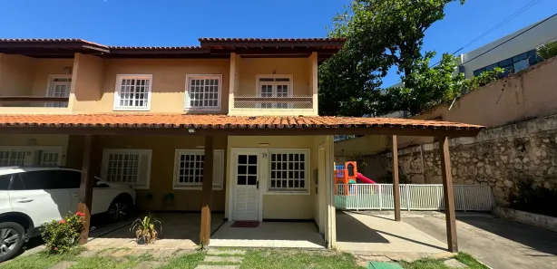 Casa de Condomínio com 3 Quartos à venda, 130m² no Pituaçu, Salvador