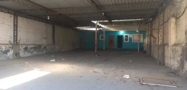 Galpão / Depósito / Armazém à venda, 245m² no Centro, São Sebastião