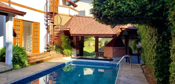 Casa de Condomínio com 4 Quartos para alugar, 420m² no Alphaville, Santana de Parnaíba