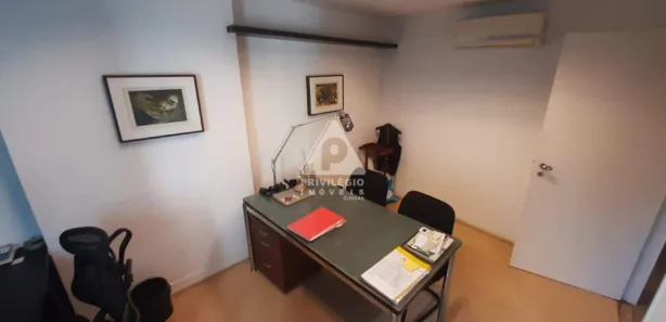 Conjunto Comercial / Sala à venda, 145m² no Centro Sul, Timóteo