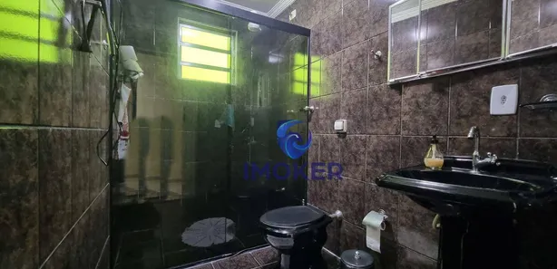 Sobrado com 3 Quartos à venda, 180m² no Jardim do Castelo, Ferraz de Vasconcelos