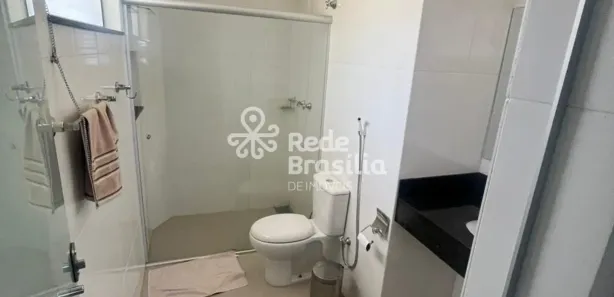 Casa de Condomínio com 40 Quartos para alugar, 300m² no Park Way, Brasília