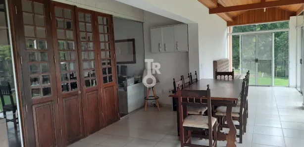 Fazenda / Sítio / Chácara com 3 Quartos à venda, 311m² no Chácaras do Guacuri, Itupeva