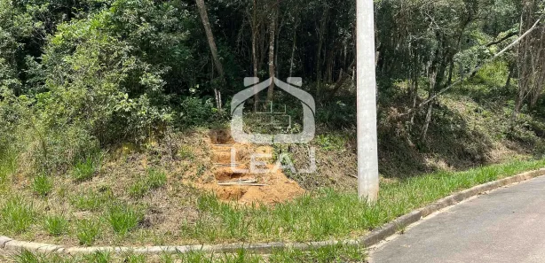 Terreno / Lote / Condomínio à venda, 720m² no Centro, Embu-Guaçu