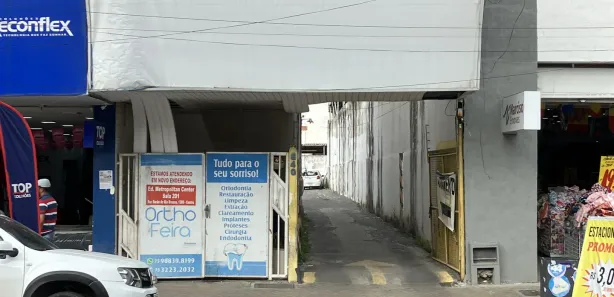 Loja / Salão / Ponto Comercial com 3 Quartos para alugar, 140m² no Centro, Feira de Santana