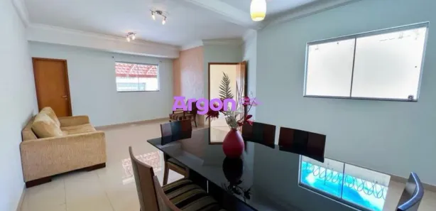 Sobrado com 4 Quartos à venda, 220m² no Jardim Atlântico, Goiânia