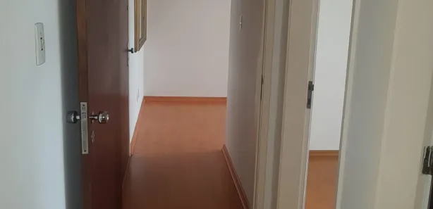 Apartamento com 2 Quartos para alugar, 55m² no Santana, Porto Alegre