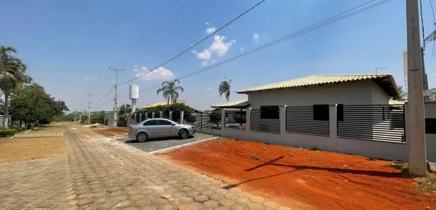 Casa de Condomínio com 3 Quartos à venda, 260m² no Setor Central, Hidrolândia