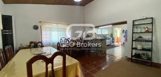 Fazenda / Sítio / Chácara com 5 Quartos à venda, 300m² no BOA VISTA, Igaratá