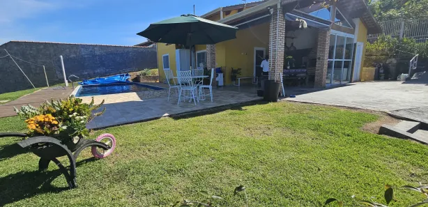 Fazenda / Sítio / Chácara com 2 Quartos à venda, 800m² no , Mairinque