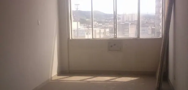 Conjunto Comercial / Sala para alugar, 25m² no São João, Volta Redonda