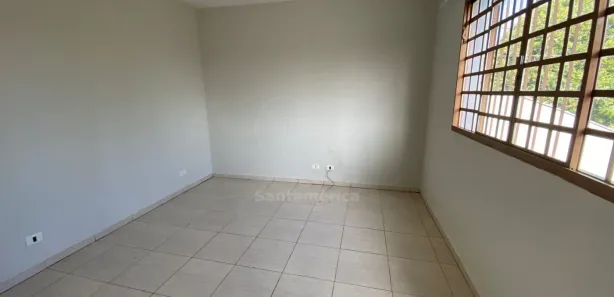 Casa com 3 Quartos para alugar, 80m² no Jardim Presidente, Londrina