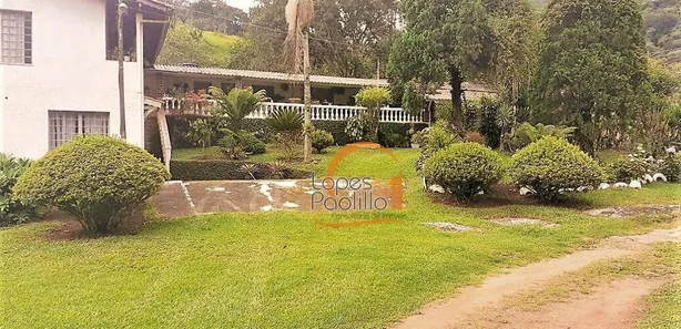 Fazenda / Sítio / Chácara com 4 Quartos à venda, 300m² no Cachoeirinha, Bom Jesus dos Perdões