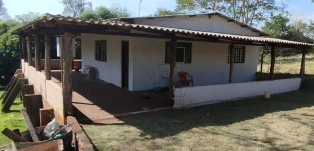 Fazenda / Sítio / Chácara com 2 Quartos à venda, 100m² no Assaí, Assaí