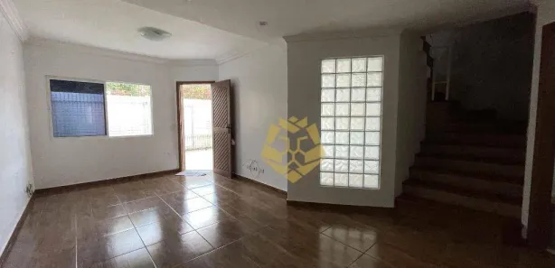 Sobrado com 3 Quartos à venda, 106m² no Uberaba, Curitiba