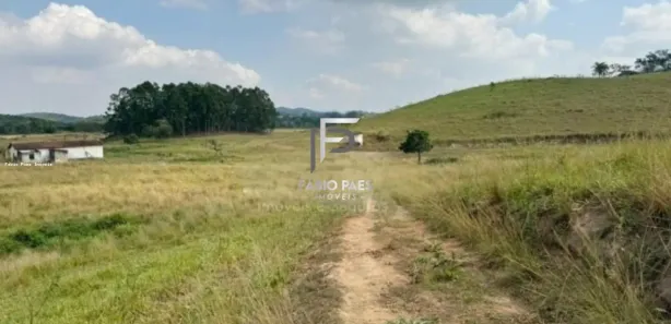 Fazenda / Sítio / Chácara com 2 Quartos à venda, 820000m² no , Tanguá
