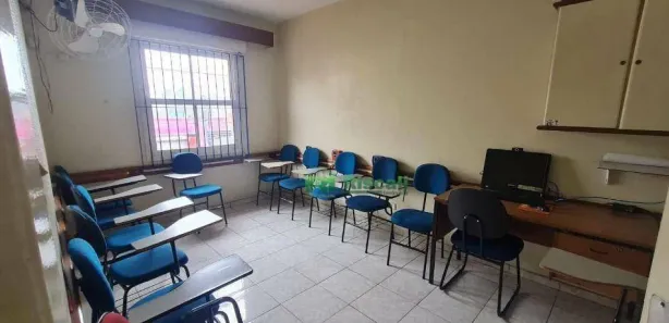 Casa Comercial para alugar, 145m² no Vila Santa Luzia, Taboão da Serra