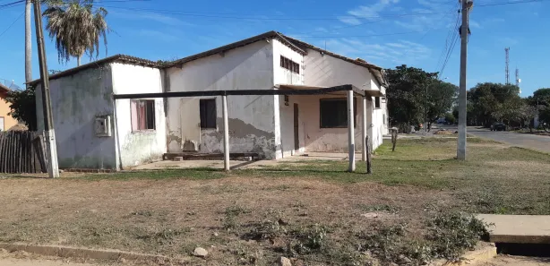 Casa com 2 Quartos à venda, 135m² no , Porto Murtinho