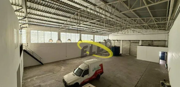 Galpão / Depósito / Armazém para alugar, 500m² no Jardim Torino, Cotia