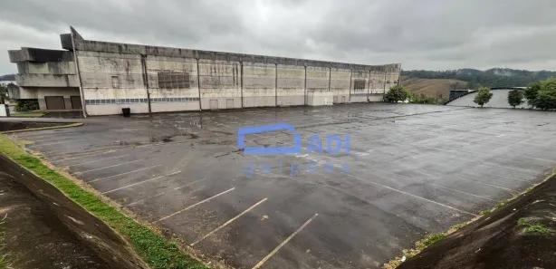 Galpão / Depósito / Armazém à venda, 8011m² no Tamboré, Santana de Parnaíba