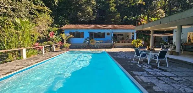 Fazenda / Sítio / Chácara com 4 Quartos à venda, 20000m² no Garrafão, Guapimirim