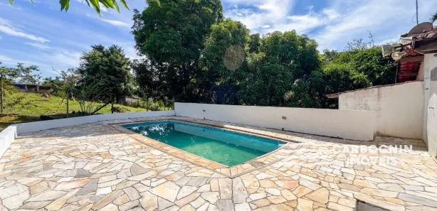 Fazenda / Sítio / Chácara com 3 Quartos à venda, 4614m² no Vila Velha, Caçapava