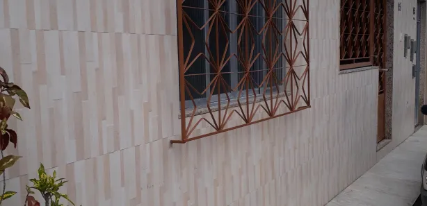 Casa com 2 Quartos para alugar, 35m² no Centro, Nilópolis