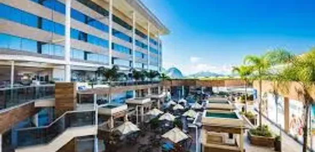Loja / Salão / Ponto Comercial à venda, 64m² no Recreio dos Bandeirantes, Rio de Janeiro