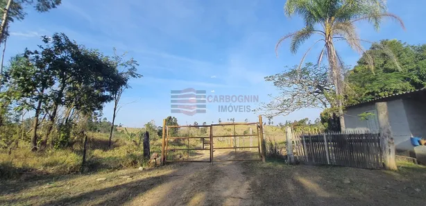 Fazenda / Sítio / Chácara com 1 Quarto à venda, 1210m² no Tataúba, Caçapava